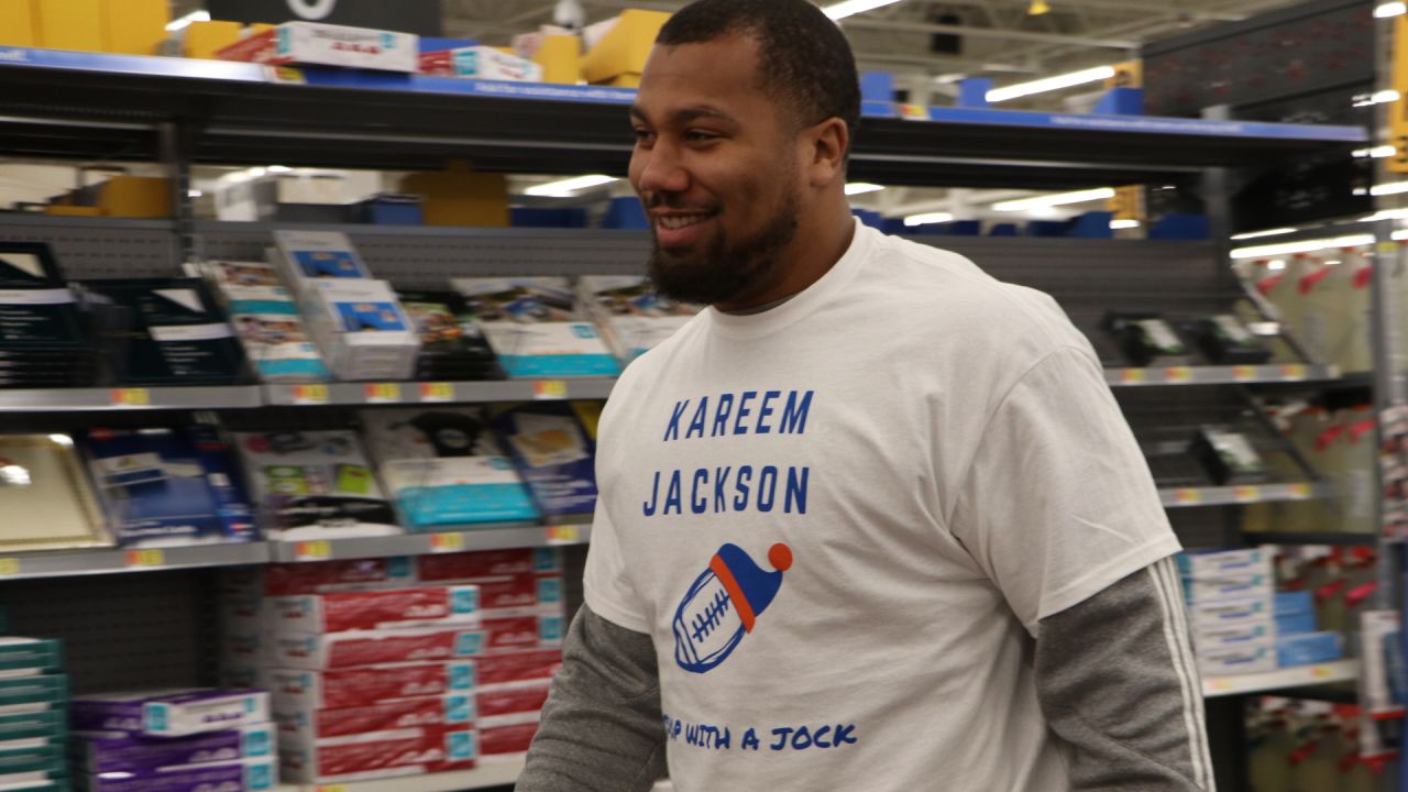 Kids go on a shopping spree with Denver Broncos players