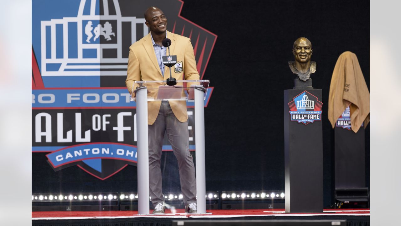 DeMarcus Ware gets his call to the Pro Football Hall of Fame