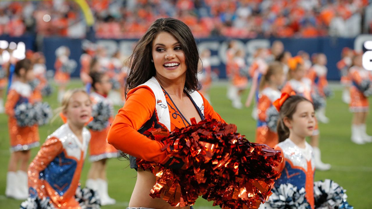 Junior Denver Broncos Cheerleaders perform 