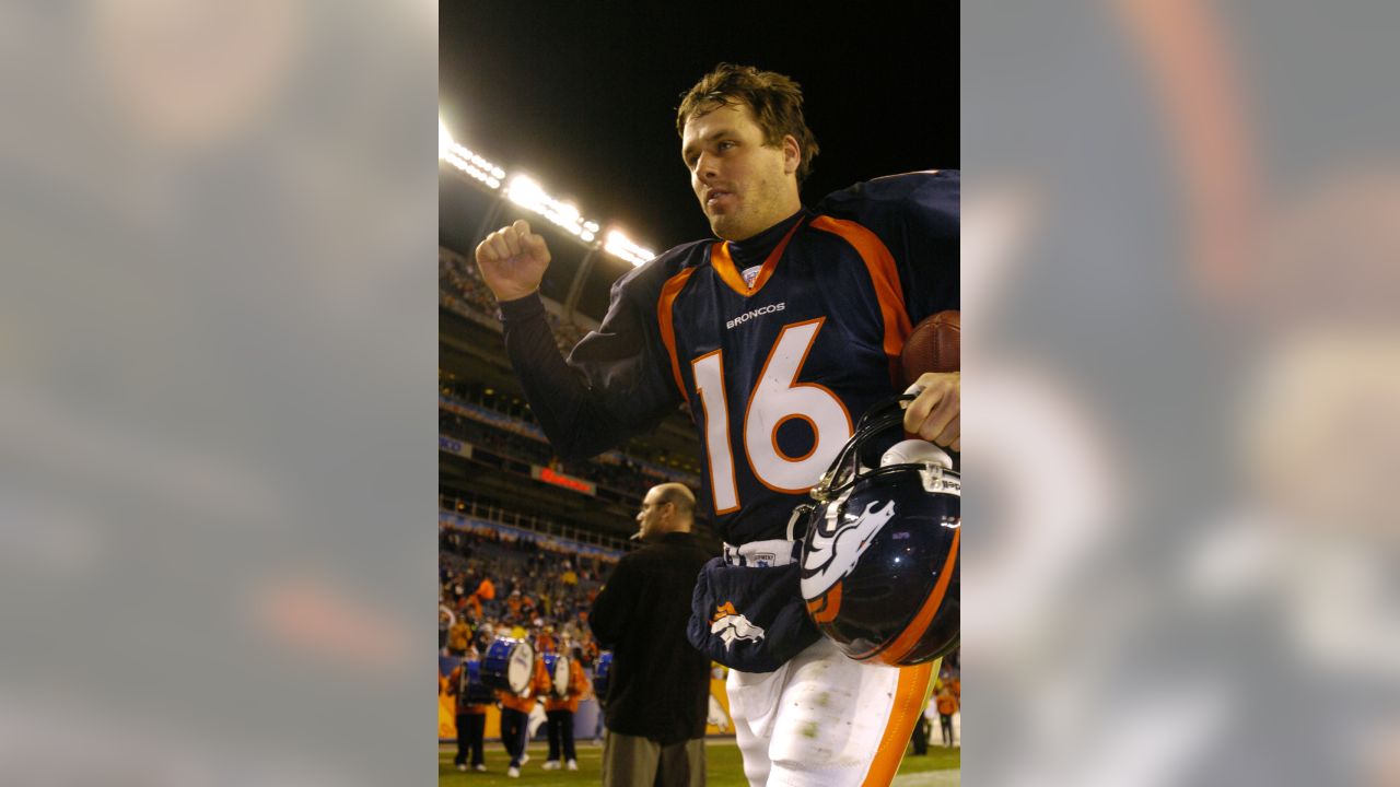 Jake Plummer of the Denver Broncos rolls out to pass – Denver Broncos  History