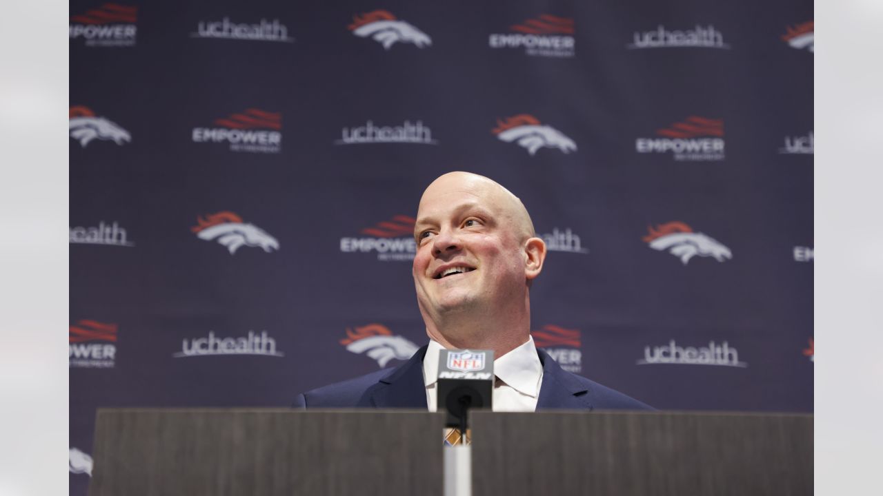 New Broncos Head Coach Nathaniel Hackett Has Unique Strategy to Make  Training Camp 'Hyper-Competitive'