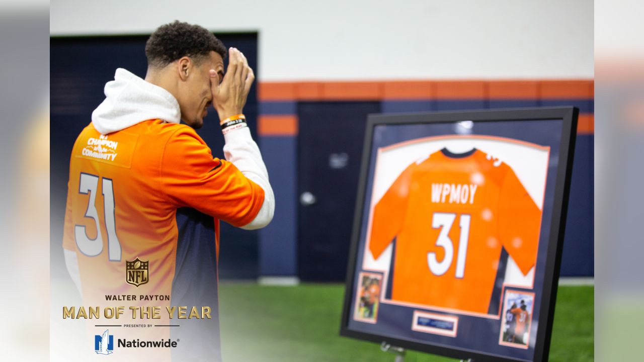 Pic of Justin Simmons, the Broncos 2019 Walter Payton Man of the Year  nominee!! : r/DenverBroncos