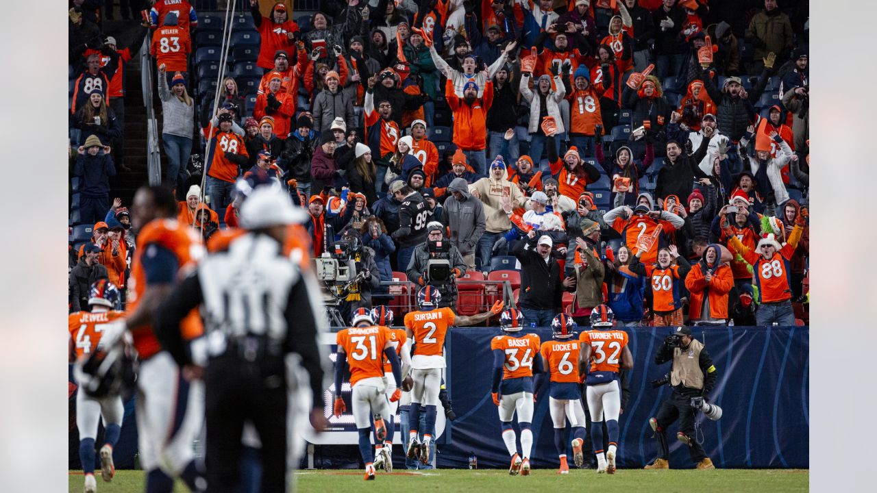 Denver Broncos fullback Andrew Beck (83) celebrates his touchdown