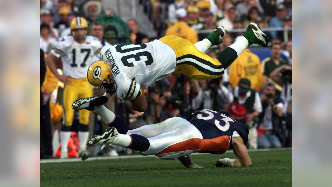 Super Bowl XXXII - Denver Broncos 31 Green Bay Packers 24 - MVP Broncos RB  Terrell Davis