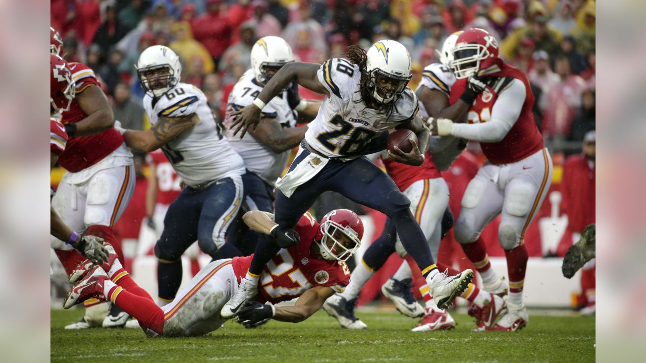 Kansas City Chiefs linebacker Jermaine Carter (53) gets set on defense  during an NFL pre-season football game against the Green Bay Packers  Thursday, Aug. 25, 2022, in Kansas City, Mo. (AP Photo/Peter