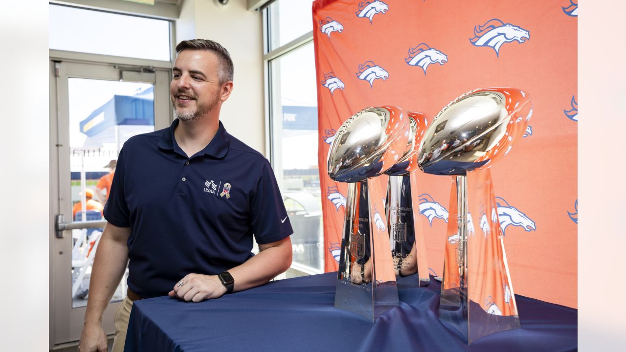 DVIDS - Images - Denver Broncos Salute to Service Game [Image 8 of 13]