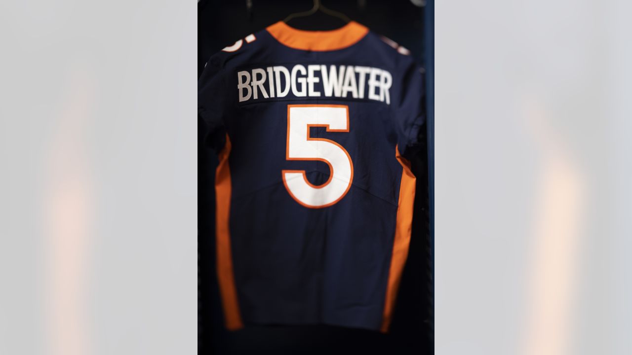 A sneak peek at the Broncos' alternate jerseys for #LVvsDEN