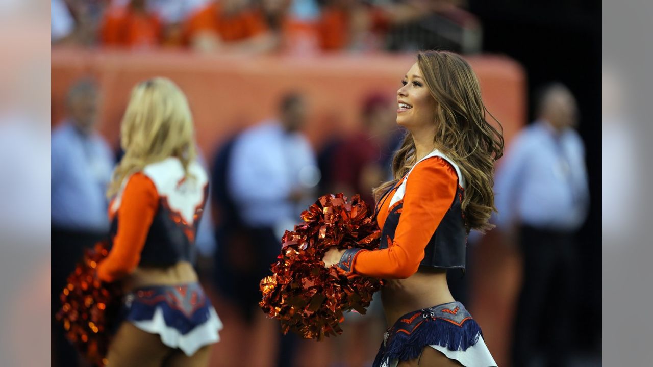 Denver, Colorado, USA. 8th Sep, 2016. Denver Broncos Cheerleaders