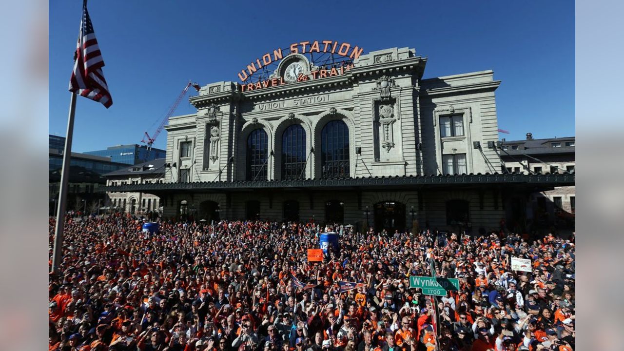 denver broncos super bowl 50 parade