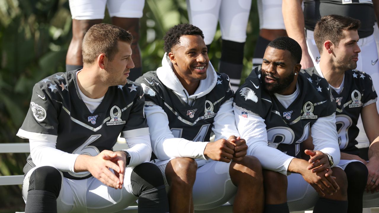 So fresh, so clean: Broncos' 2020 Pro Bowlers don game uniforms for AFC  team photo