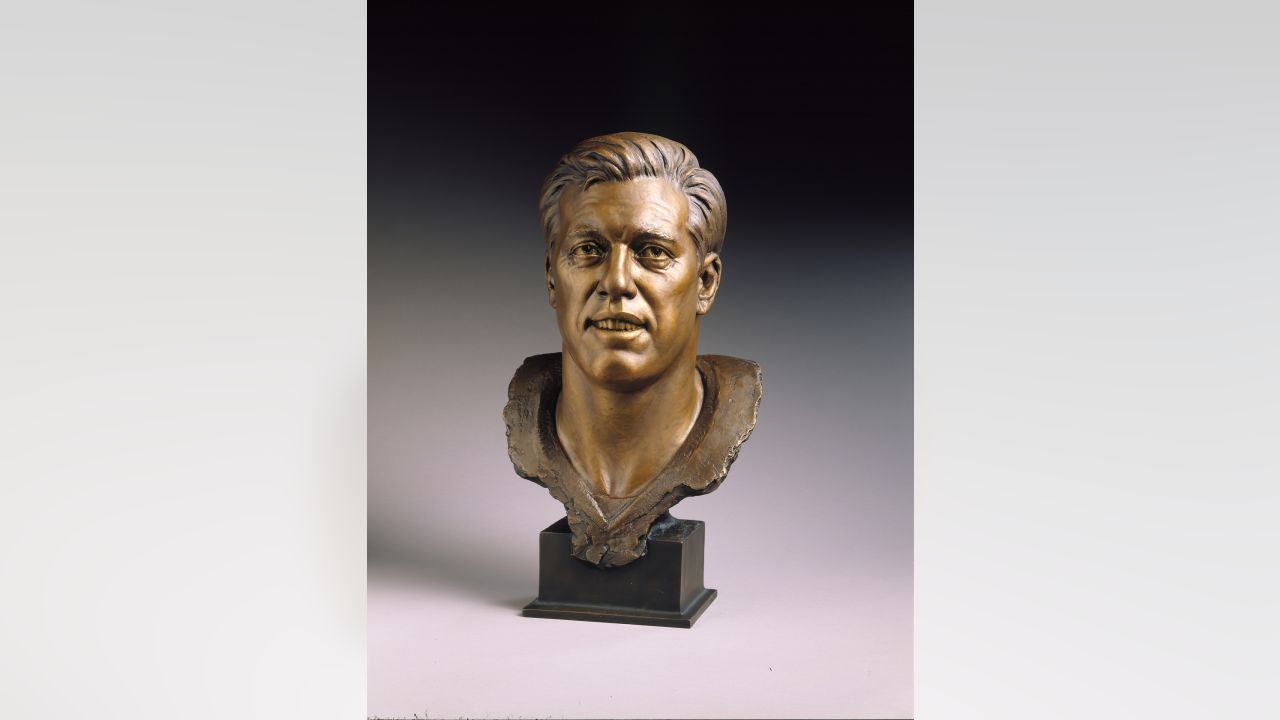 When a Hall of Fame bronze bust is perceived as a 'bust