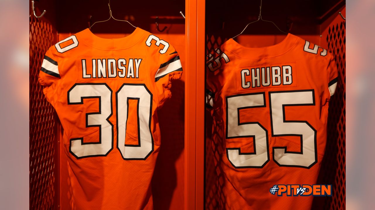 Broncos unveil Color Rush uniforms ahead of #PITvsDEN 