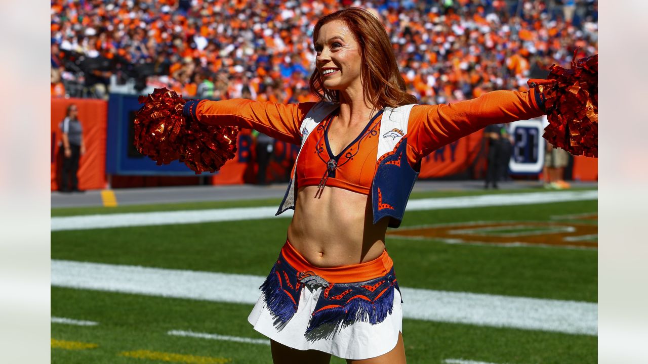 Denver Broncos Cheerleaders game gallery: Week 2 vs. Washington