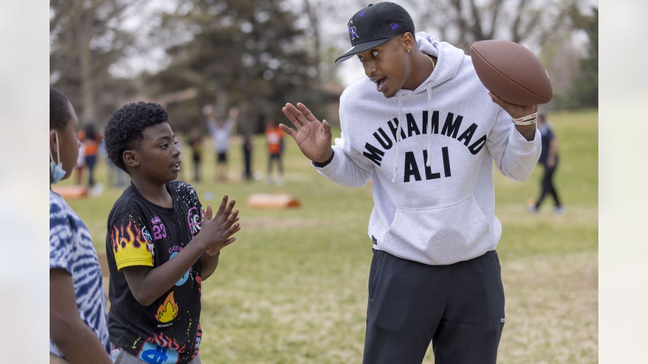 Emmanuel Sanders honors former Broncos teammate Demaryius Thomas with jersey  donation to Boys & Girls Club