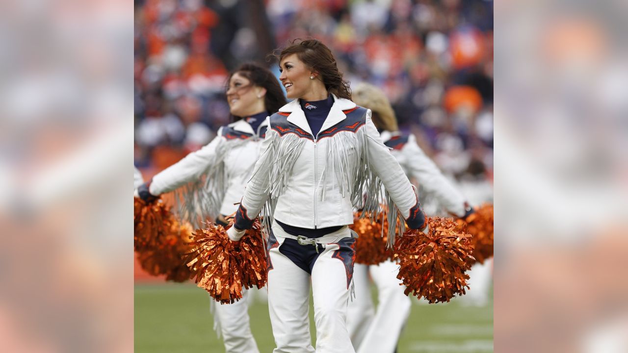 Photos: Chiefs Cheer and Entertainment from Week 17 vs. Denver Broncos