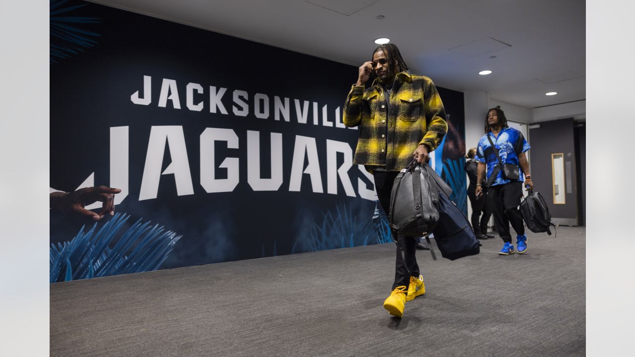 Arrival Style: The best of the Broncos' pregame fashion before taking on  the Jaguars in London