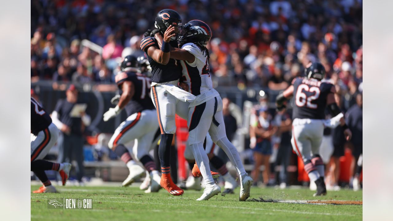 Photo: Denver Broncos vs Chicago Bears in Chicago - CHI20231001132 