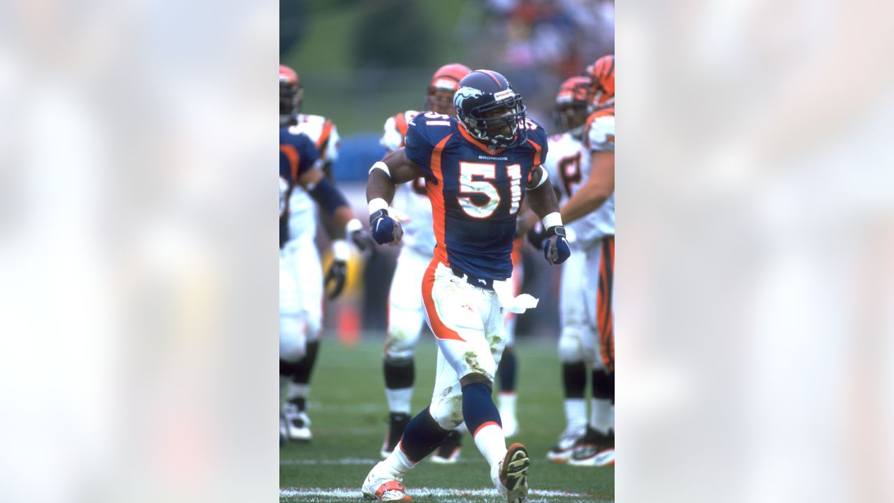 51 LB John Mobley 1996-2003  Denver broncos pictures, Broncos