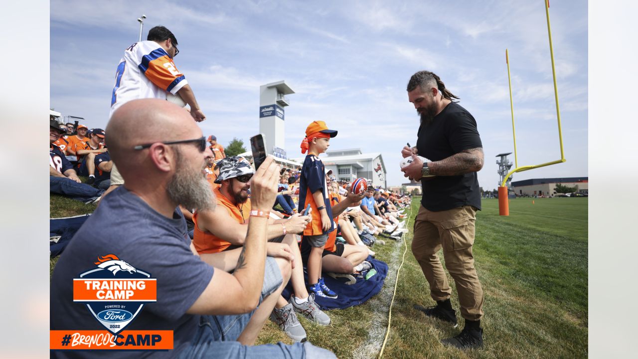 Broncos announce practice dates for 2022 Training Camp : r