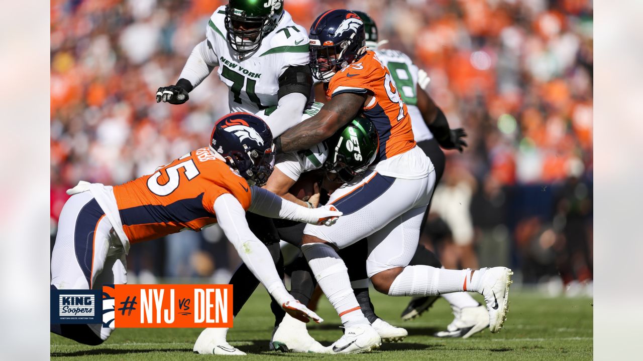 Broncos vs. Jets game gallery: Denver in a tight battle vs. New York