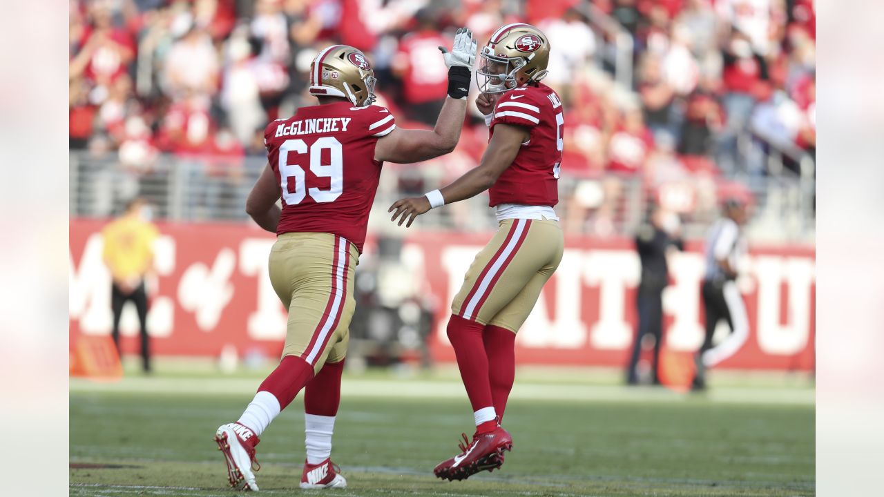 Colorado, USA. 25 August 2018 San Francisco 49ers offensive lineman Mike  McGlinchey (69) during NFL football preseason game action between the San  Francisco 49ers and the Indianapolis Colts at Lucas Oil Stadium