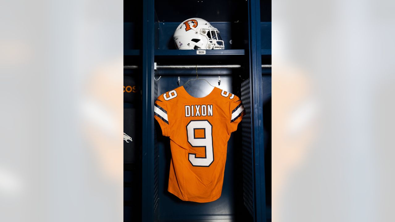 Photos: A sneak peek at the Broncos' Color Rush jerseys for Week