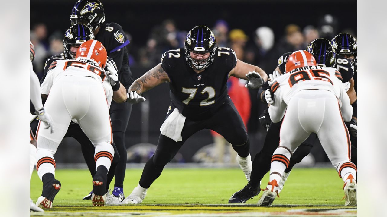 Denver Broncos to sign left guard Ben Powers to four-year deal