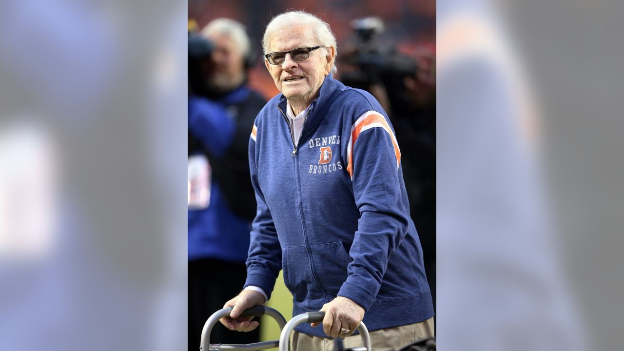 Red Miller, former Broncos coach who led team to Super Bowl XII, dies at 89