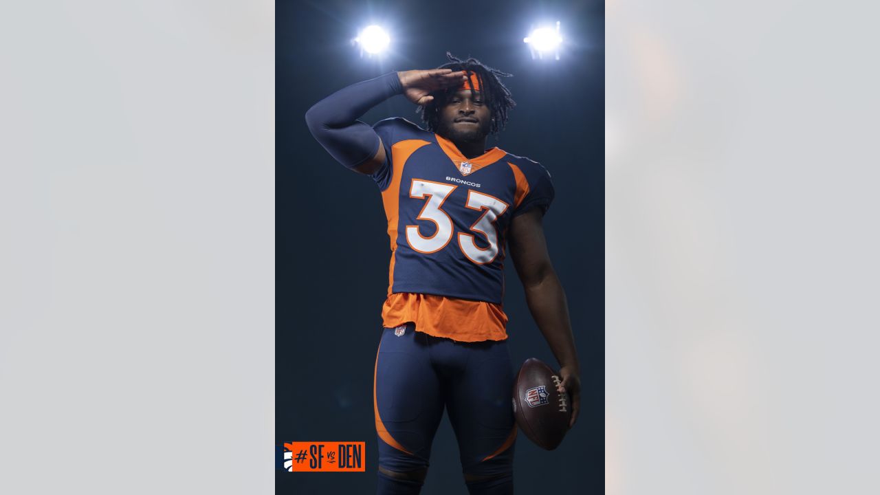 Broncos to wear alternate blue uniforms against Texans