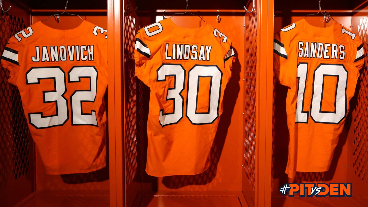 Broncos unveil Color Rush uniforms ahead of #PITvsDEN 