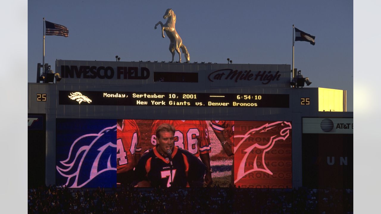 A look back: The 2001 Broncos-Giants game that opened Invesco Field at Mile  High