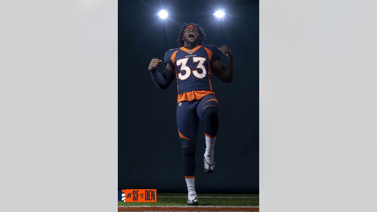 Denver Broncos uniform concept for 2022 hopefully. Back to previous unis  with new royal blue tops and bottoms. Lots of different combos to choose  from each week : r/DenverBroncos