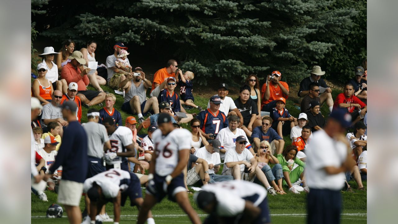 AUG 7 1970, AUG 9 1970; Denver Broncos * Training Camp; Two Top News  Photo - Getty Images