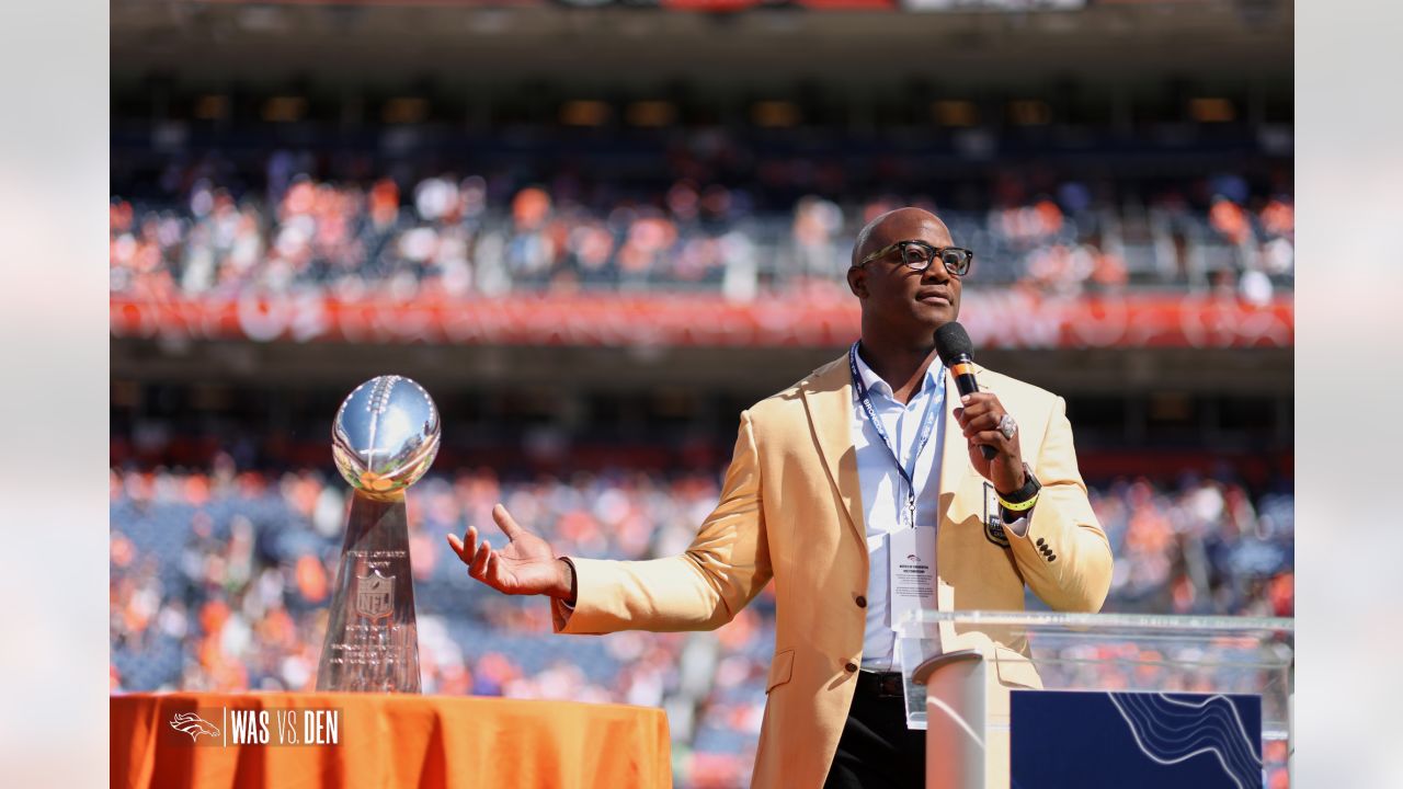 Broncos to honor 25th anniversary of Super Bowl XXXIII team, Hall of Famer  DeMarcus Ware during Alumni Weekend game vs. Commanders