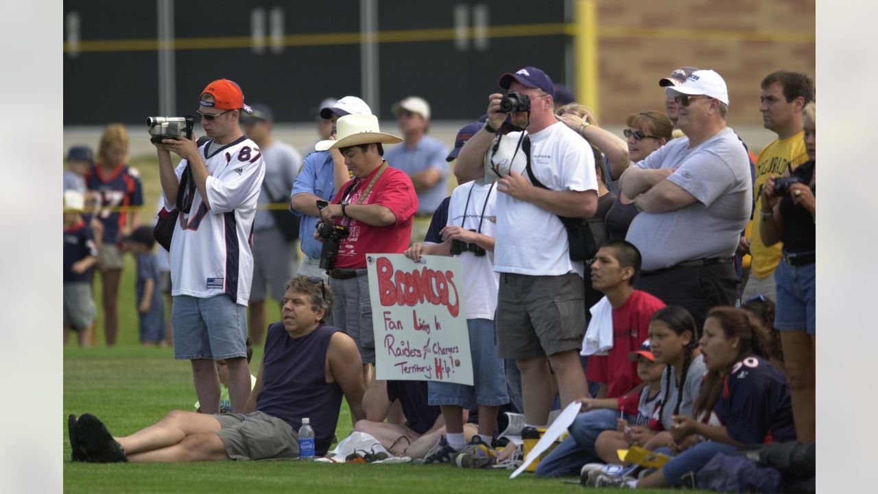 Denver Broncos: Fans are allowed at training camp, but no autographs