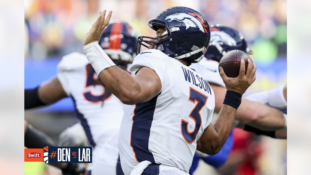 Broncos at Rams game gallery: Photos from Denver's Christmas Day