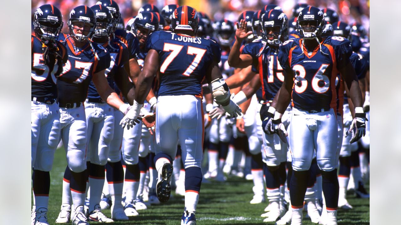 Tony Jones, two-time Super Bowl champion with Broncos who also played for  Browns and Ravens, dies at 54 