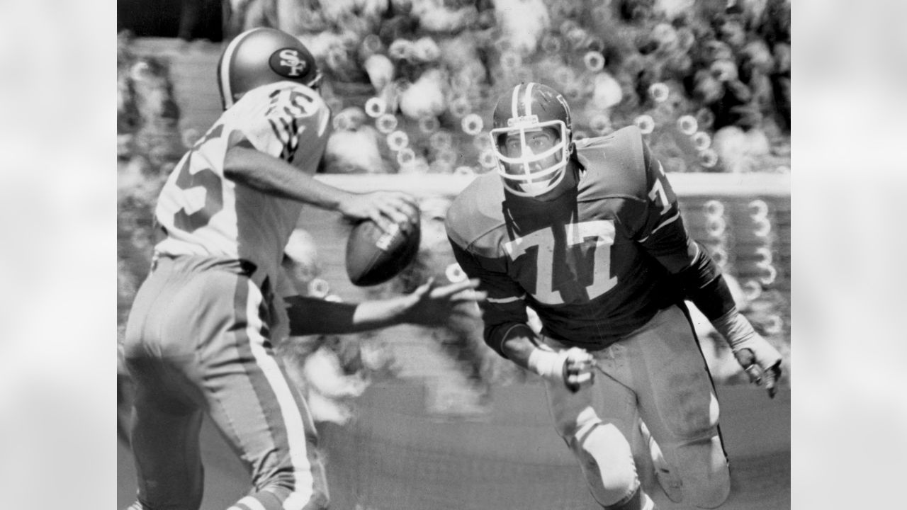 Alzado and Upchurch honored – Denver Broncos History