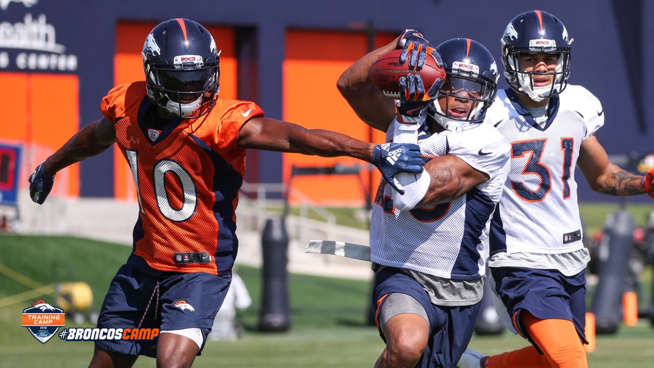 Broncos camp rewind, Day 8: Defense has a day with three interceptions in  11-on-11 work – The Denver Post