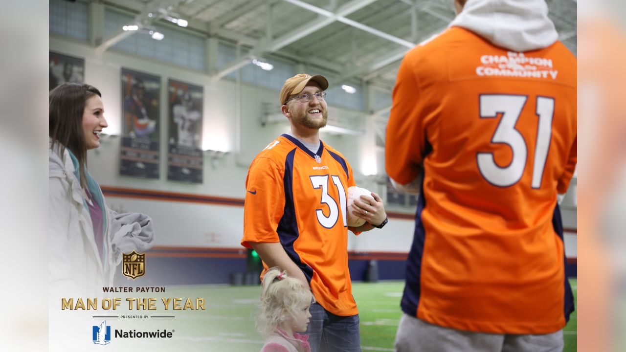 Broncos blog: Simmons named Broncos Walter Payton Man of the Year