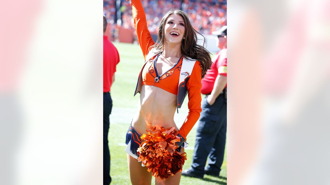 Denver Broncos Cheerleaders game gallery: Week 2 vs. Houston