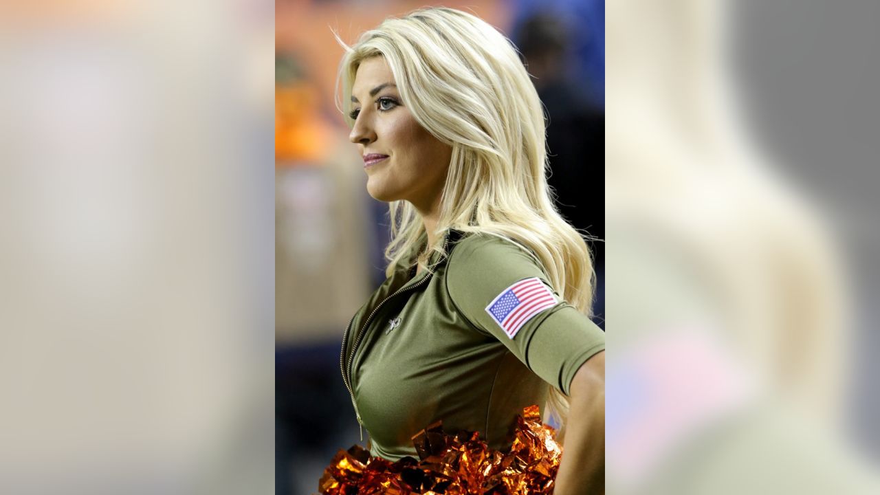 Denver Broncos Cheerleaders don Salute to Service uniforms for #NEvsDEN