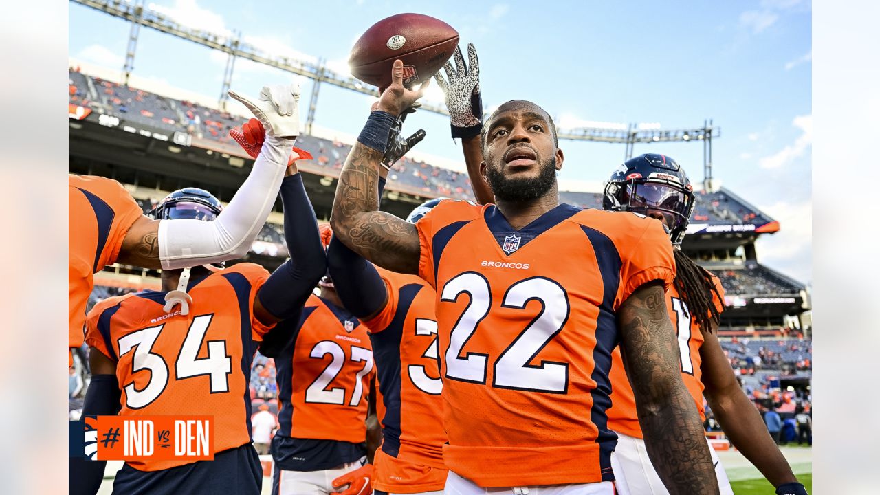 Denver Broncos quarterback Russell Wilson (3) looks at the defense of the Indianapolis  Colts during an NFL football game, Thursday, Oct. 7, 2022, in Denver. (AP  Photo/Jack Dempsey Stock Photo - Alamy