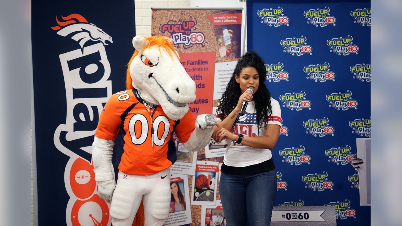 Broncos to offer commemorative NFT for Sunday's game against Bengals