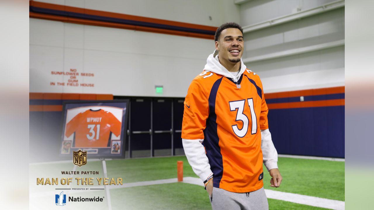 Pic of Justin Simmons, the Broncos 2019 Walter Payton Man of the Year  nominee!! : r/DenverBroncos