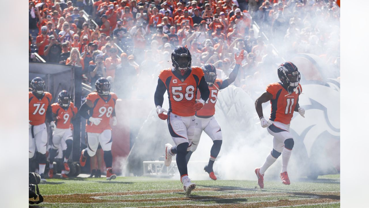 Von Miller wraps spectacular September with AFC Defensive Player of the  Month award