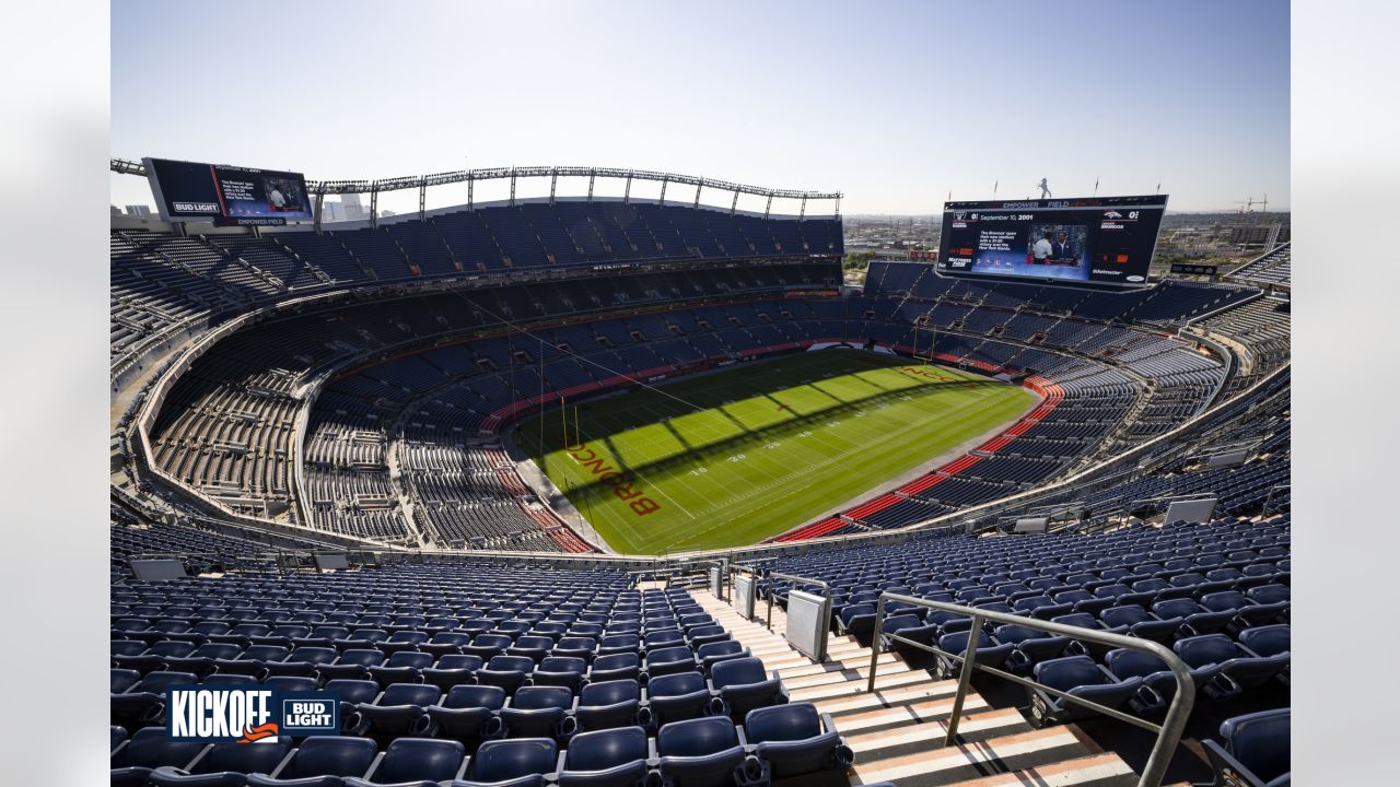 NFL Football Stadiums - Denver Broncos Stadium - Sports Authority Field at  Mile High