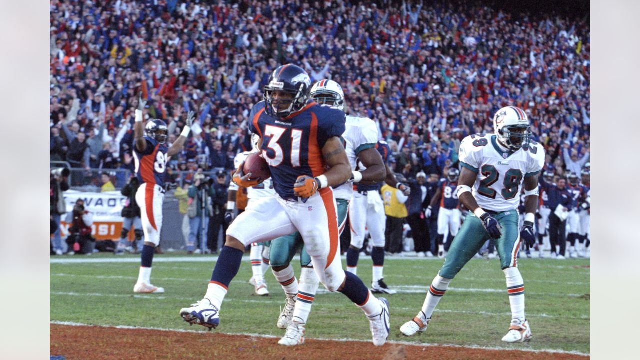 Throwing it back: Photos from Broncos' 1998 playoff game vs. Dan