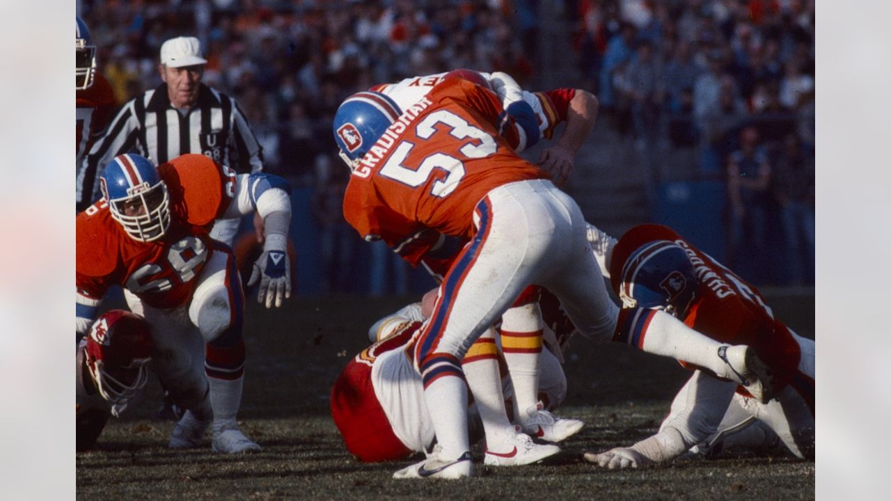 1989 Randy Gradishar ROF Photo – Denver Broncos History