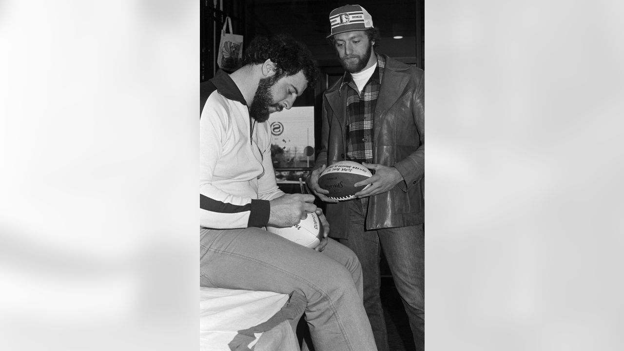 The Wild Life, Sad Death Of Browns DE Lyle Alzado (Complete Story)